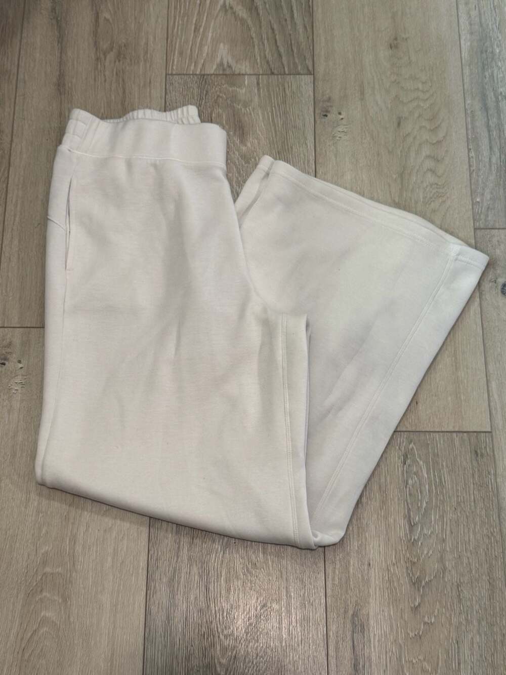 White Wide Leg Pull On Pants Large Minimalist Coastal Lounge Casual